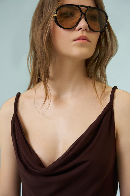 THE MOTION EDIT MIDI IN BROWN